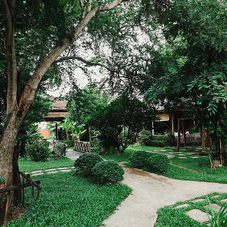 Phum Khmer Lodge - Village Cambodian Eco-Lodge Siem Reap Bagian luar foto